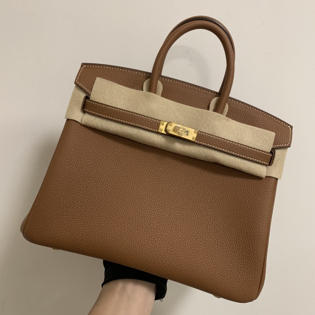 116130_P_16781195900656.jpg